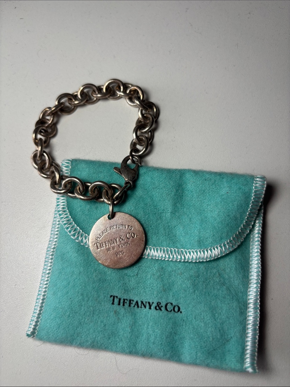 Tiffany & Co. Sterling Round return to Tiffany Tag Link Bracelet with Blue Pouch